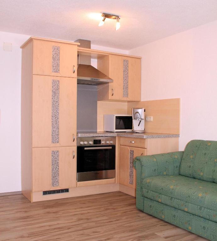 Haus Heidrun Apartment Fendels Room photo